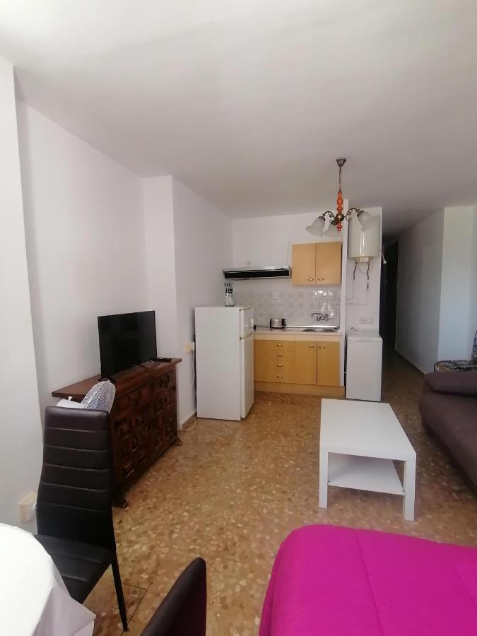Estudio Nerja Luna Appartamento Esterno foto